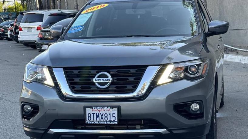 NISSAN PATHFINDER 2019 5N1DR2MN6KC618445 image