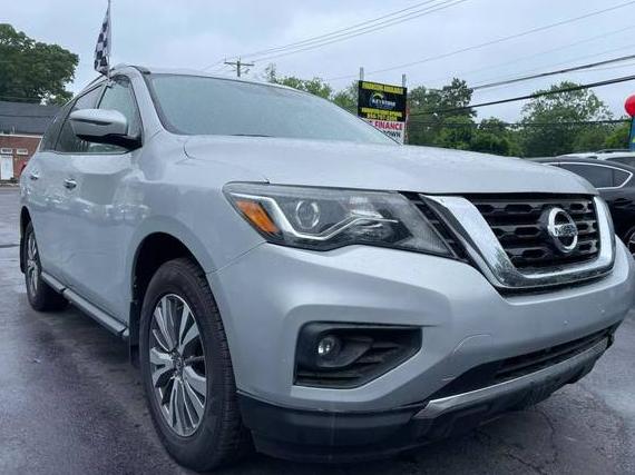 NISSAN PATHFINDER 2019 5N1DR2MM1KC655054 image