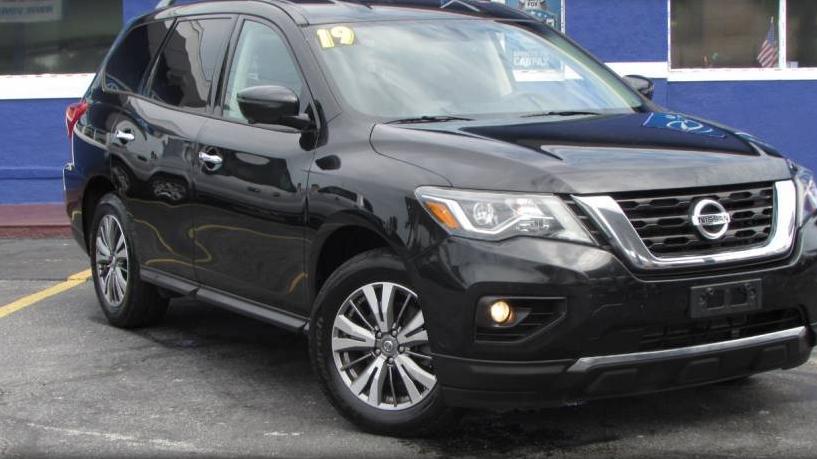 NISSAN PATHFINDER 2019 5N1DR2MM1KC624290 image