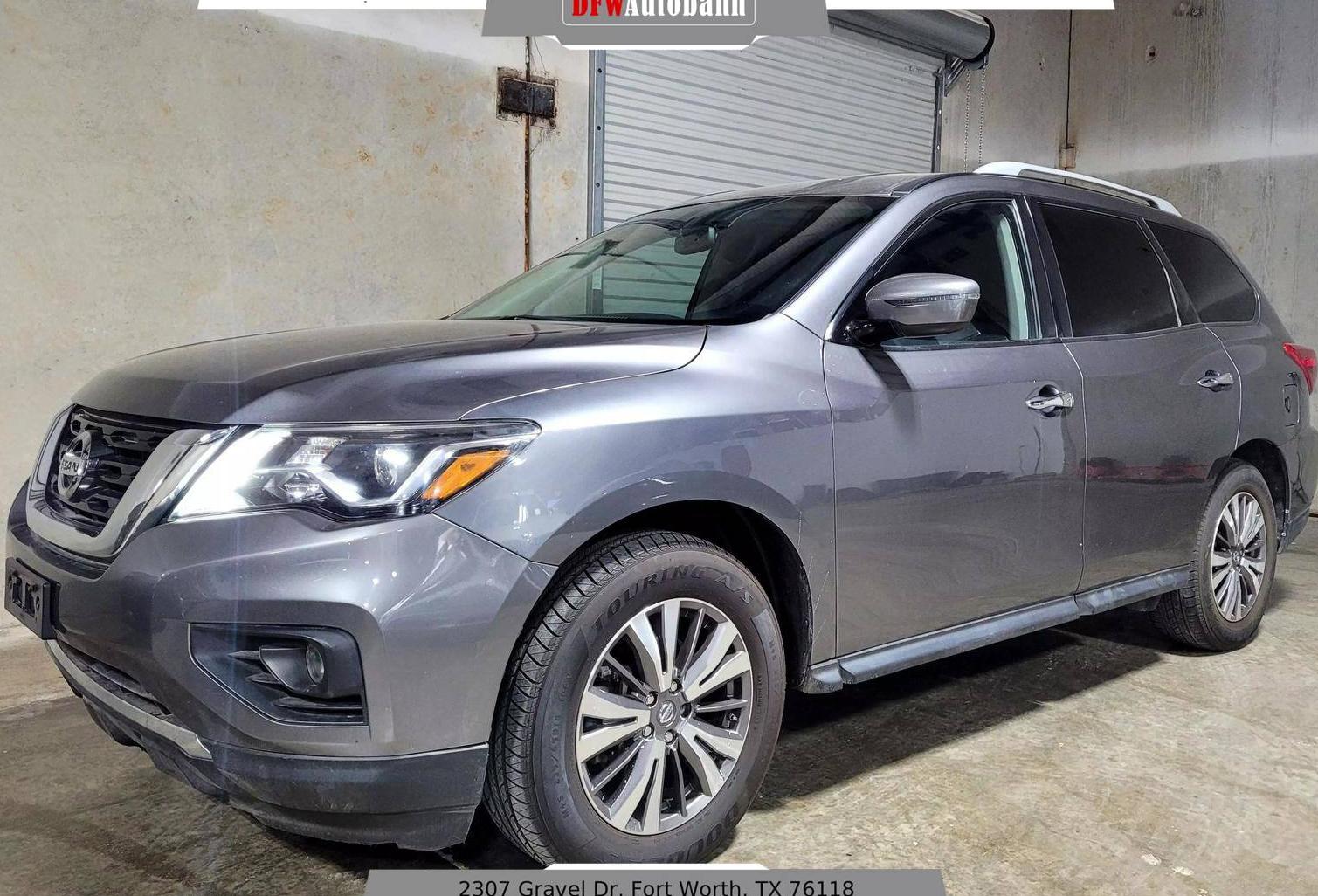 NISSAN PATHFINDER 2019 5N1DR2MN1KC593549 image