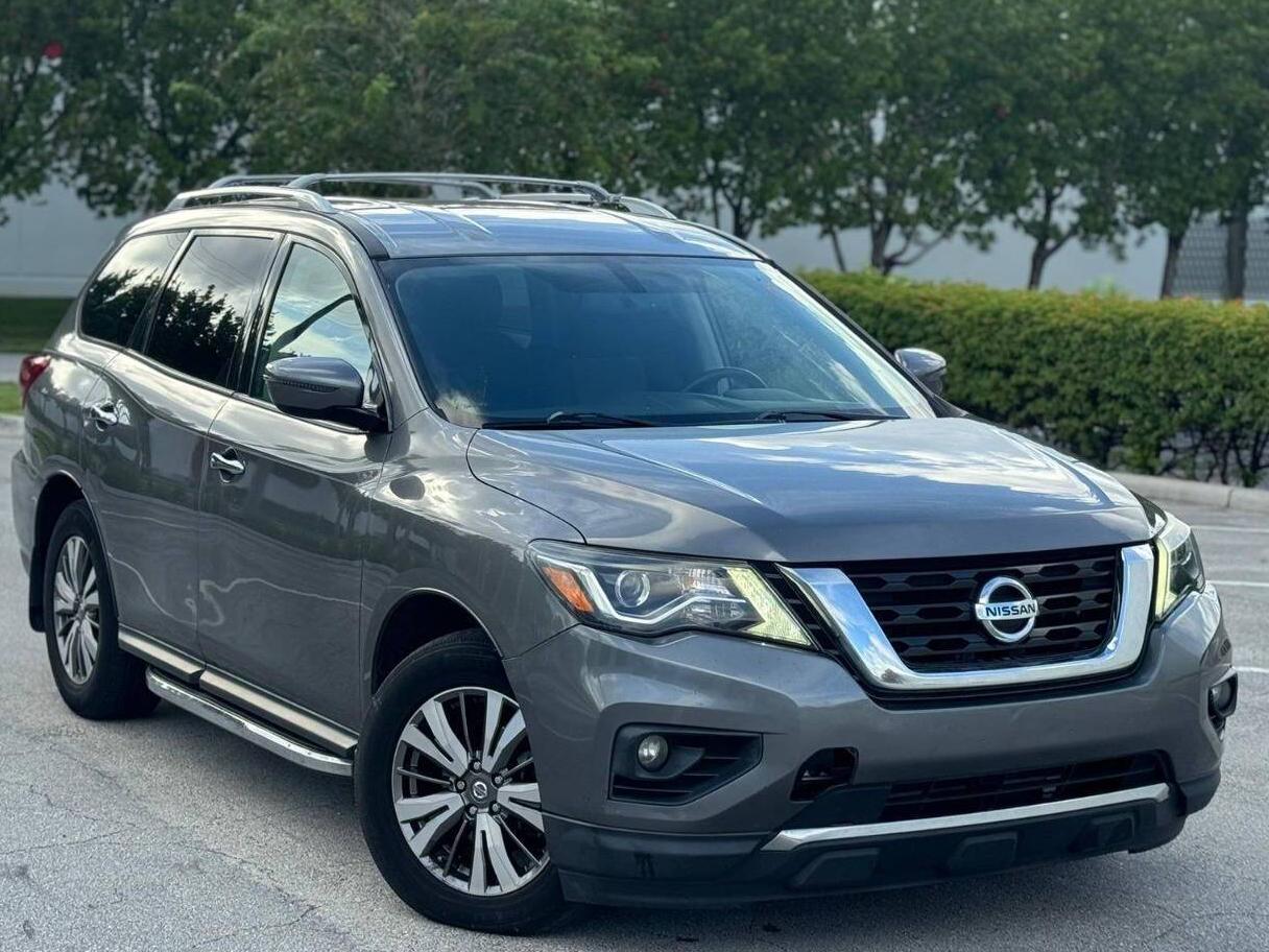 NISSAN PATHFINDER 2019 5N1DR2MN6KC583079 image