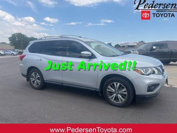 NISSAN PATHFINDER 2018 5N1DR2MN2JC652638 image
