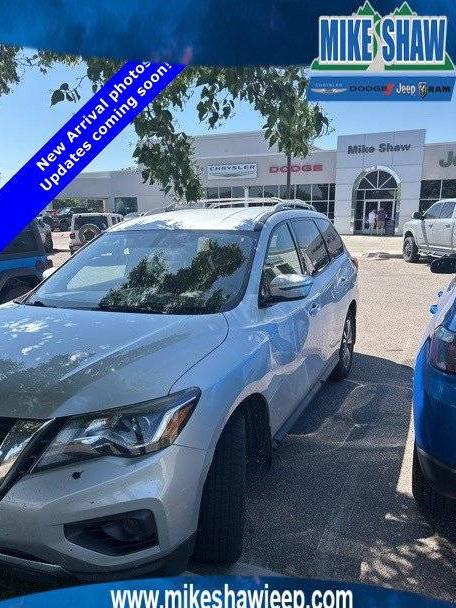 NISSAN PATHFINDER 2018 5N1DR2MM6JC642931 image