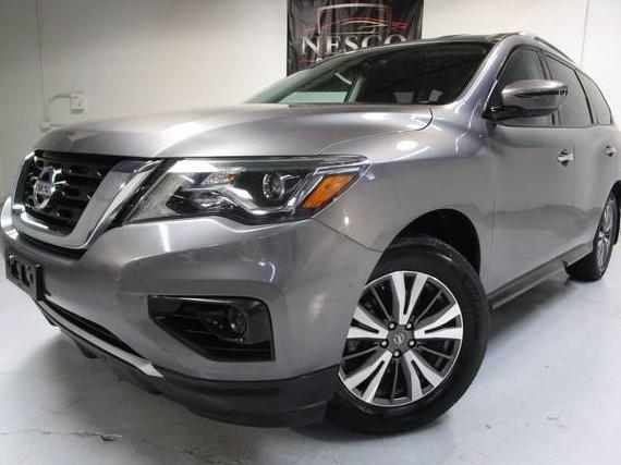 NISSAN PATHFINDER 2017 5N1DR2MN7HC671891 image