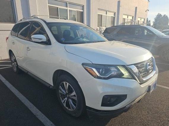 NISSAN PATHFINDER 2017 5N1DR2MM8HC646442 image NISSAN PATHFINDER 2017 5N1DR2MM8HC646442 image