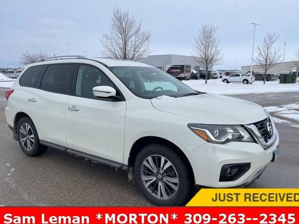 NISSAN PATHFINDER 2017 5N1DR2MN4HC660623 image