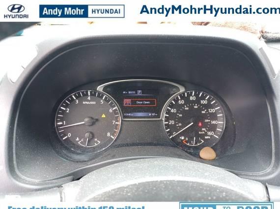 NISSAN PATHFINDER 2017 5N1DR2MM0HC637492 image NISSAN PATHFINDER 2017 5N1DR2MM0HC637492 image