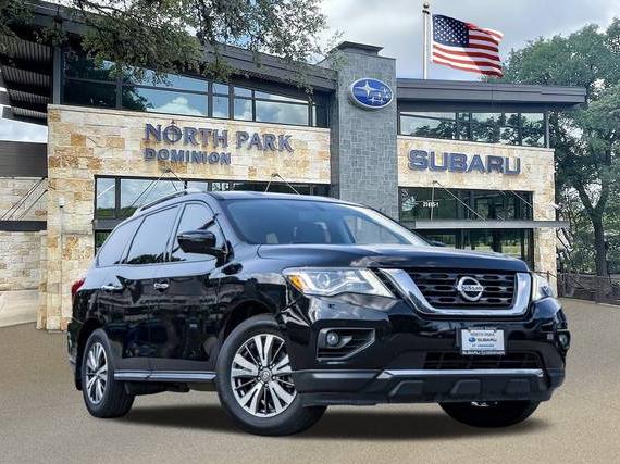 NISSAN PATHFINDER 2017 5N1DR2MN1HC605532 image