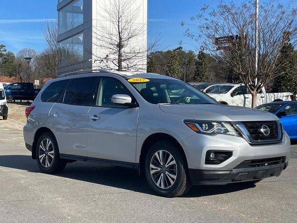 NISSAN PATHFINDER 2017 5N1DR2MM4HC639990 image