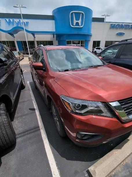 NISSAN PATHFINDER 2017 5N1DR2MM3HC610495 image