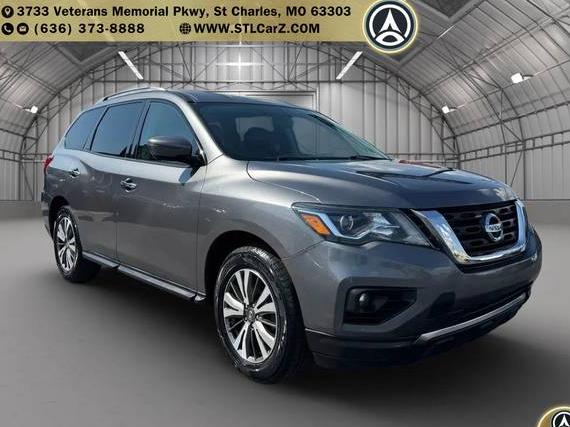 NISSAN PATHFINDER 2017 5N1DR2MNXHC652512 image