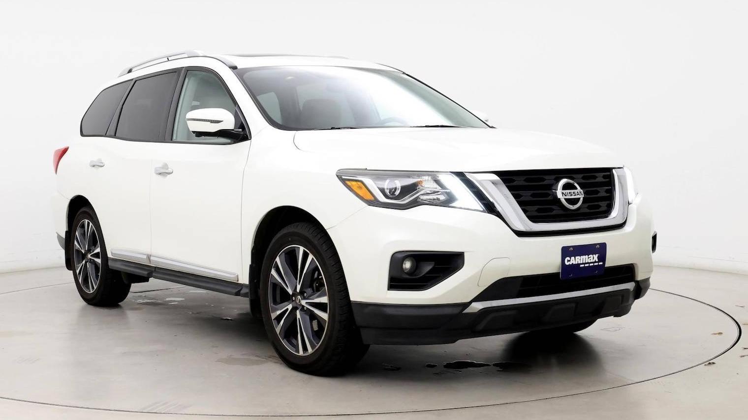 NISSAN PATHFINDER 2017 5N1DR2MM1HC638781 image