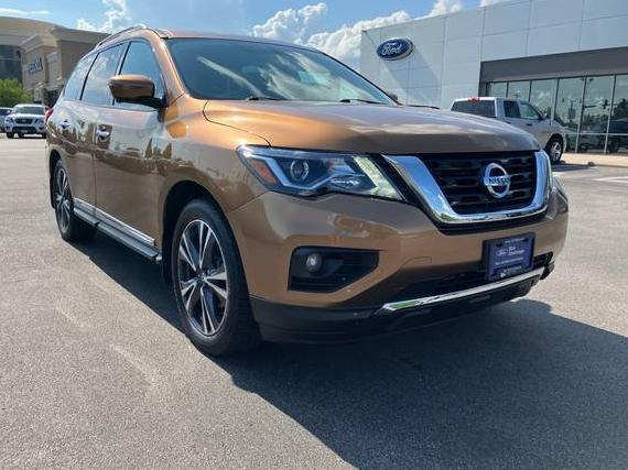 NISSAN PATHFINDER 2017 5N1DR2MM3HC606673 image