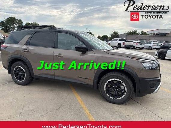 NISSAN PATHFINDER 2024 5N1DR3BD8RC303088 image