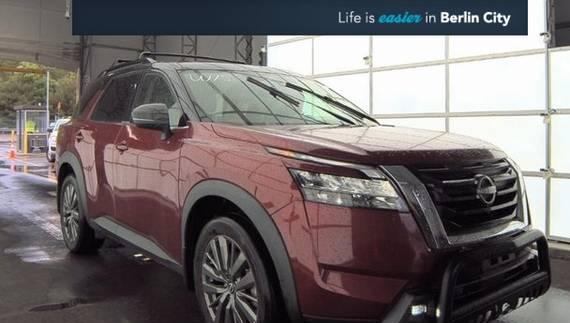 NISSAN PATHFINDER 2022 5N1DR3CD7NC242423 image
