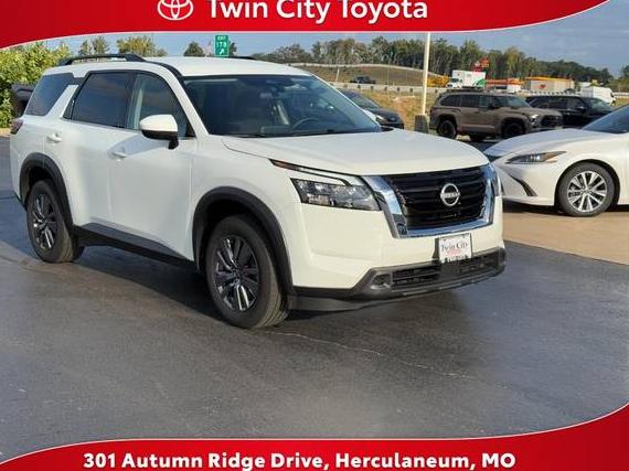 NISSAN PATHFINDER 2025 5N1DR3BC2SC210239 image