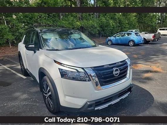 NISSAN PATHFINDER 2025 5N1DR3DK4SC256353 image