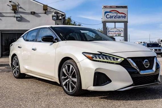 NISSAN MAXIMA 2019 1N4AA6AV5KC377879 image