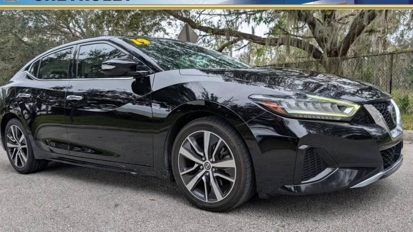 NISSAN MAXIMA 2019 1N4AA6AV8KC384082 image