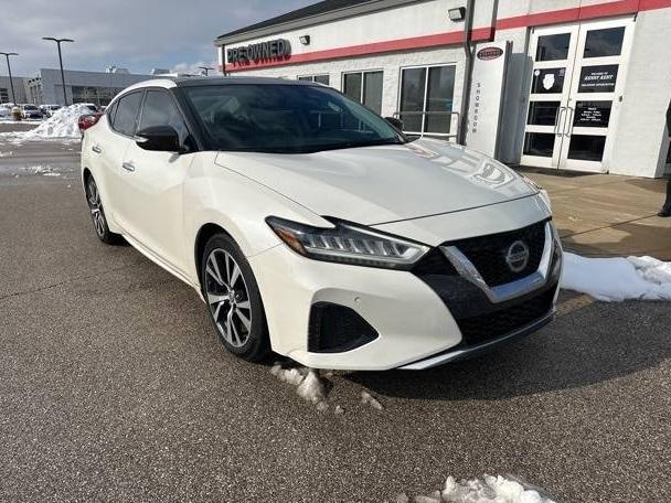 NISSAN MAXIMA 2019 1N4AA6AV8KC366102 image