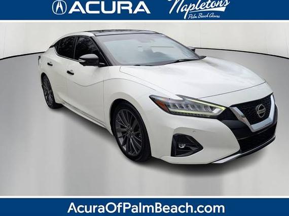 NISSAN MAXIMA 2019 1N4AA6AV8KC375415 image