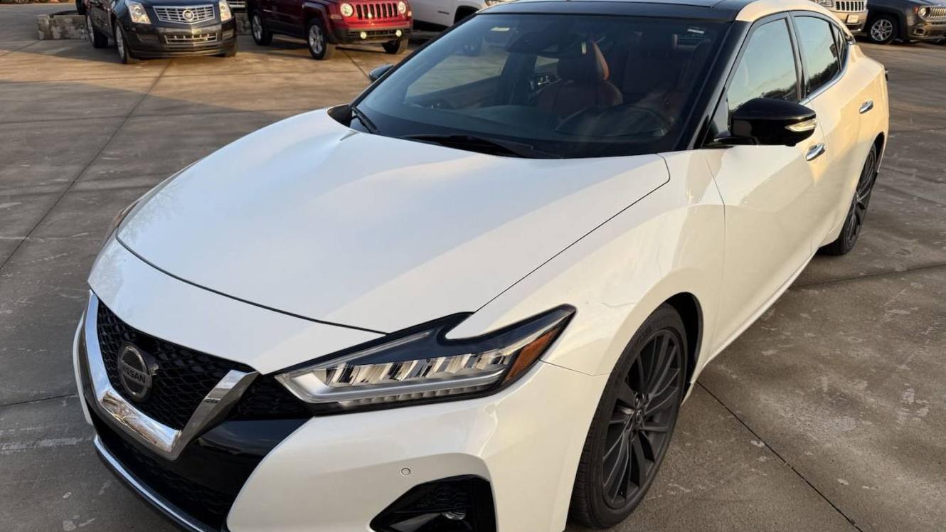 NISSAN MAXIMA 2019 1N4AA6AV9KC369039 image