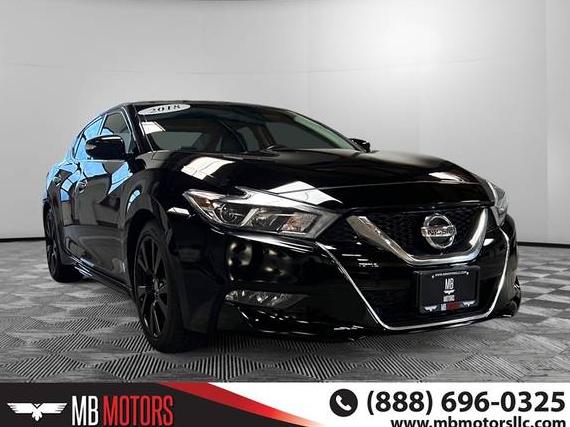 NISSAN MAXIMA 2018 1N4AA6AP7JC381707 image
