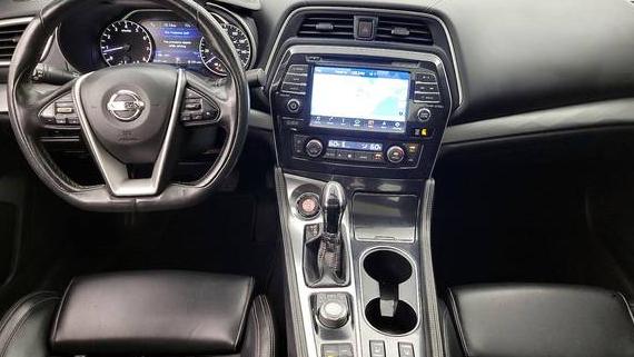 NISSAN MAXIMA 2017 1N4AA6AP0HC386449 image
