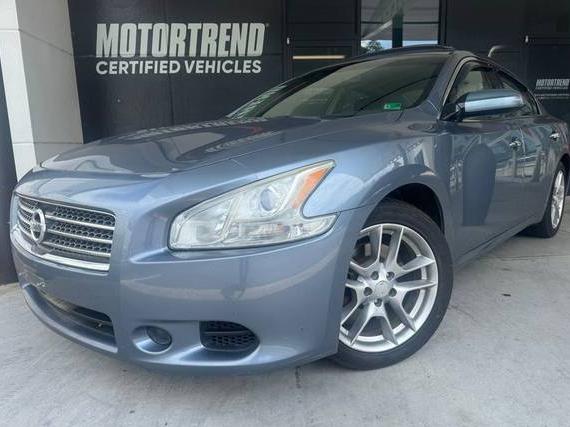 NISSAN MAXIMA 2010 1N4AA5APXAC806833 image