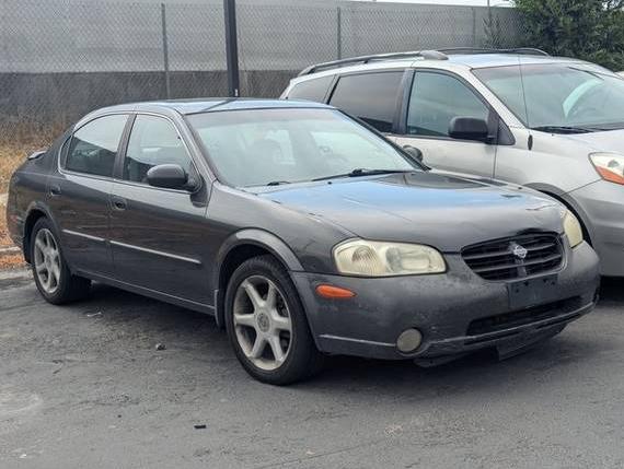 NISSAN MAXIMA 2000 JN1CA31A2YT022792 image