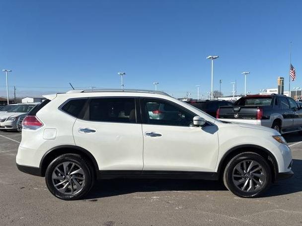 NISSAN ROGUE 2016 5N1AT2MV8GC761117 image