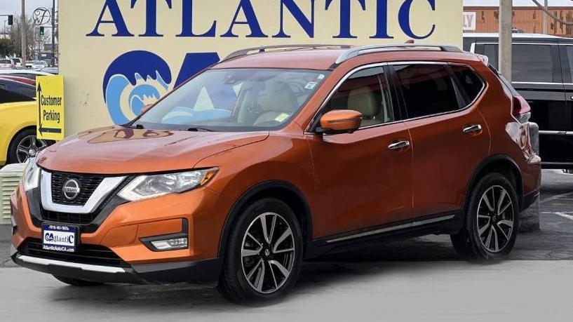 NISSAN ROGUE 2019 5N1AT2MT0KC701680 image