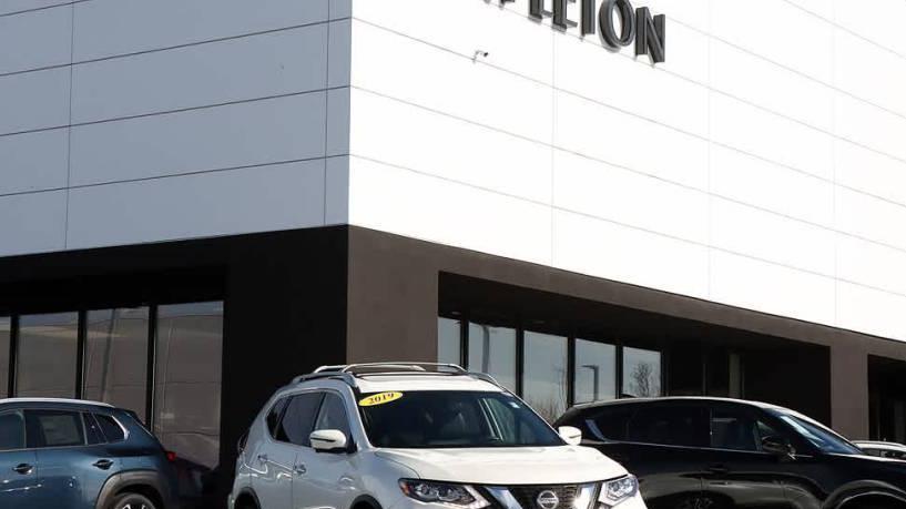 NISSAN ROGUE 2019 5N1AT2MV5KC729976 image