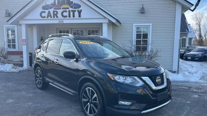 NISSAN ROGUE 2019 5N1AT2MV8KC796359 image