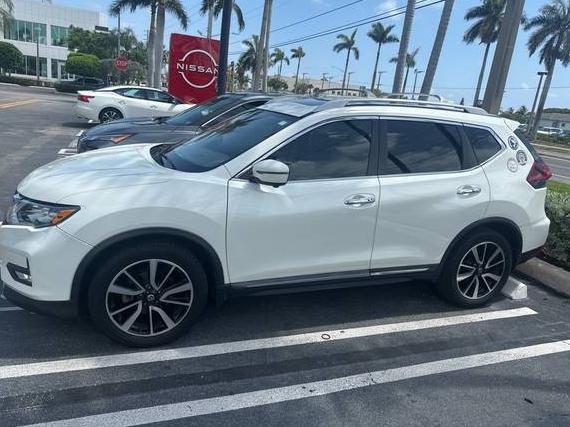 NISSAN ROGUE 2019 5N1AT2MT0KC806025 image