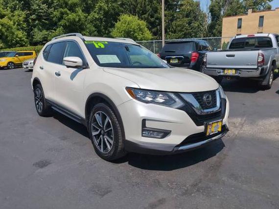 NISSAN ROGUE 2019 5N1AT2MV6KC724382 image