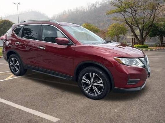 NISSAN ROGUE 2019 5N1AT2MV6KC717769 image