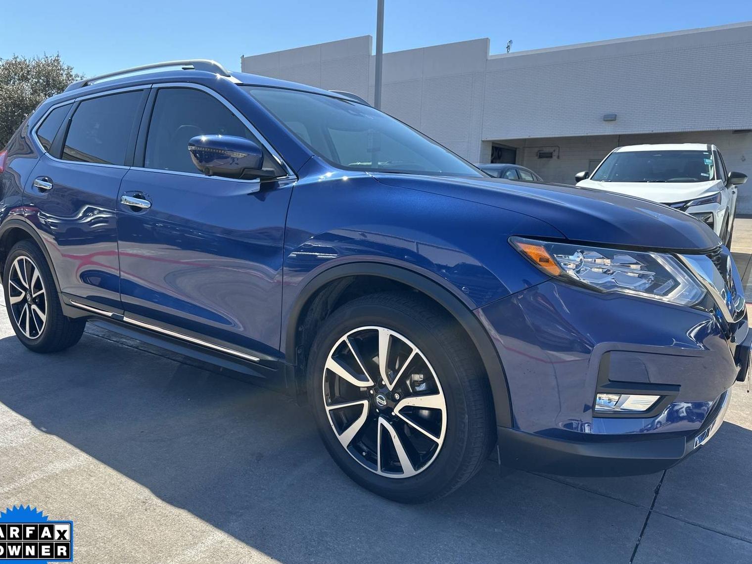 NISSAN ROGUE 2019 5N1AT2MTXKC748652 image