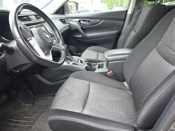 NISSAN ROGUE 2019 JN8AT2MT8KW268407 image