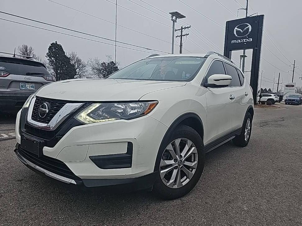 NISSAN ROGUE 2018 5N1AT2MTXJC828905 image