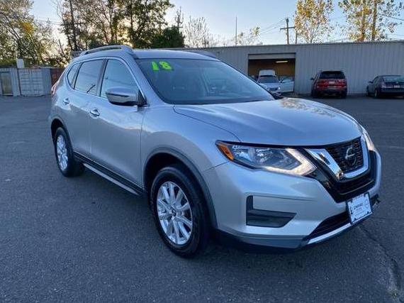 NISSAN ROGUE 2018 JN8AT2MV6JW311464 image
