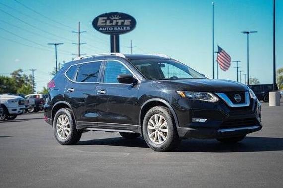 NISSAN ROGUE 2018 5N1AT2MVXJC805383 image