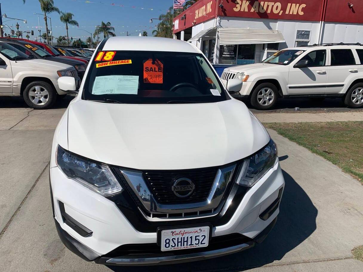 NISSAN ROGUE 2018 JN8AT2MTXJW459079 image