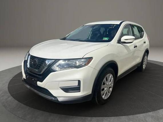 NISSAN ROGUE 2018 5N1AT2MT2JC765721 image NISSAN ROGUE 2018 5N1AT2MT2JC765721 image