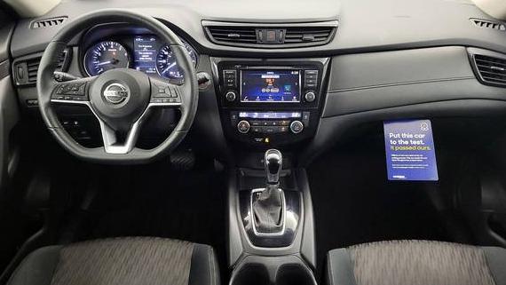 NISSAN ROGUE 2018 5N1AT2MV1JC760575 image NISSAN ROGUE 2018 5N1AT2MV1JC760575 image