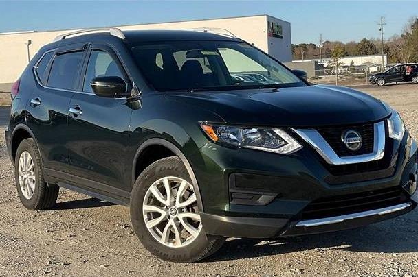 NISSAN ROGUE 2018 5N1AT2MV4JC832787 image