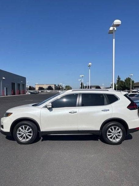 NISSAN ROGUE 2018 5N1AT2MV8JC813921 image