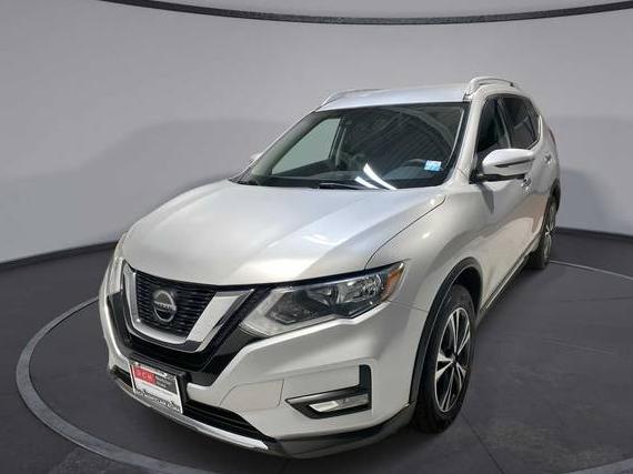 NISSAN ROGUE 2018 JN8AT2MV1JW315972 image