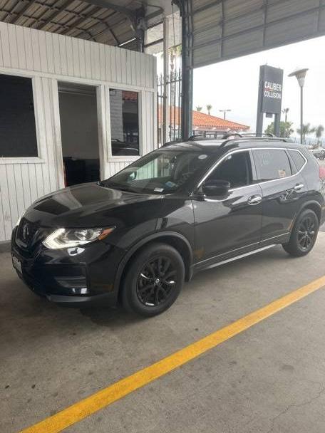 NISSAN ROGUE 2018 5N1AT2MT1JC805612 image