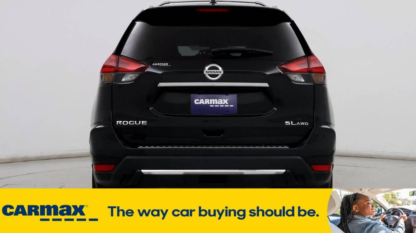NISSAN ROGUE 2018 JN8AT2MVXJW329269 image